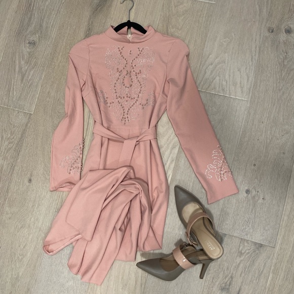 modanisa long sleeve maxi dress